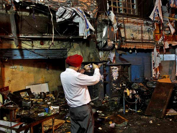 ஹைதராபாத் குண்டுவெடிப்பு குறித்து சாட்டிங்