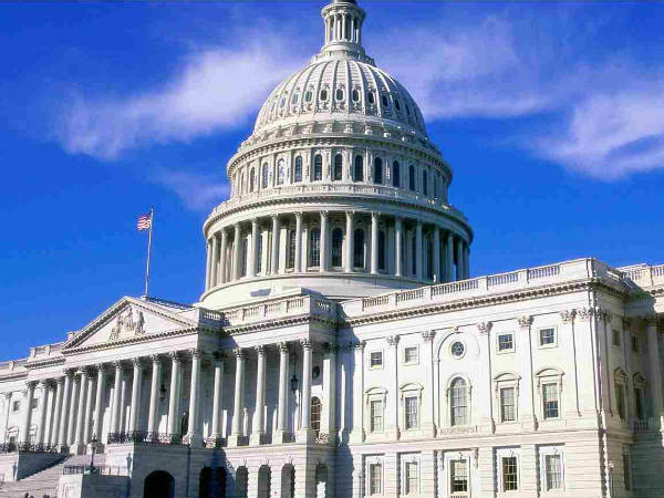 எதைச் செய்தாலும் குற்றம்