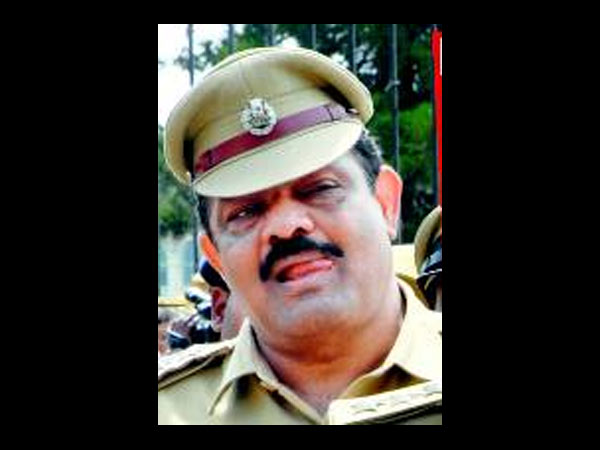 சினிமாவில் நடித்தவர்