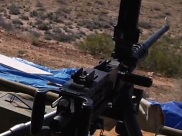 10 மணி நேர சண்டை