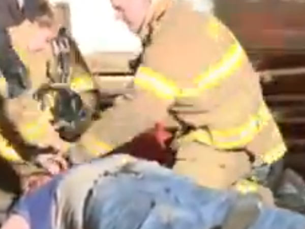 10 பேர் மீட்பு