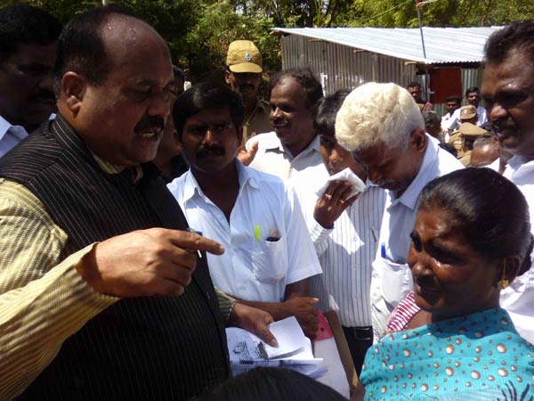 Rebuild razed dalit houses: Central team Rebuild razed dalit houses: Central team