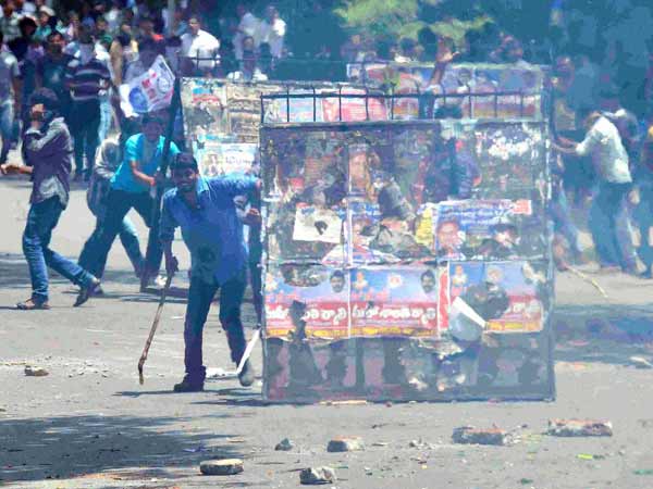 ஊதியம் இல்லாமலேயே...