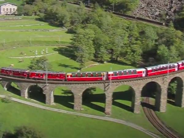 சுவிட்சர்லாந்து டாப்...