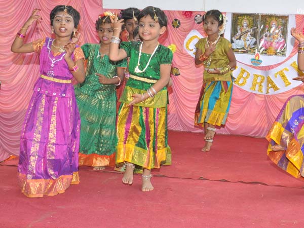 உற்சாகப் பண்டிகை