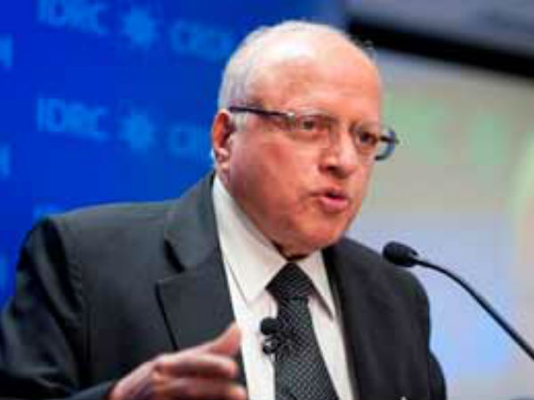 பல்வேறு பணிகளில்....