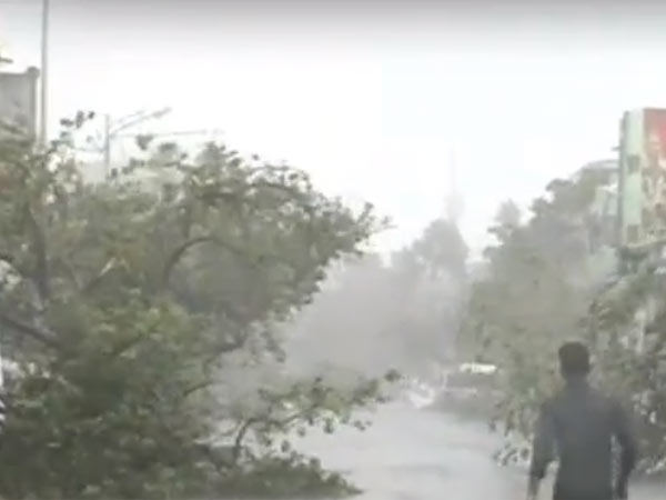 சூப்பர் புயலாக மாறுகிறது