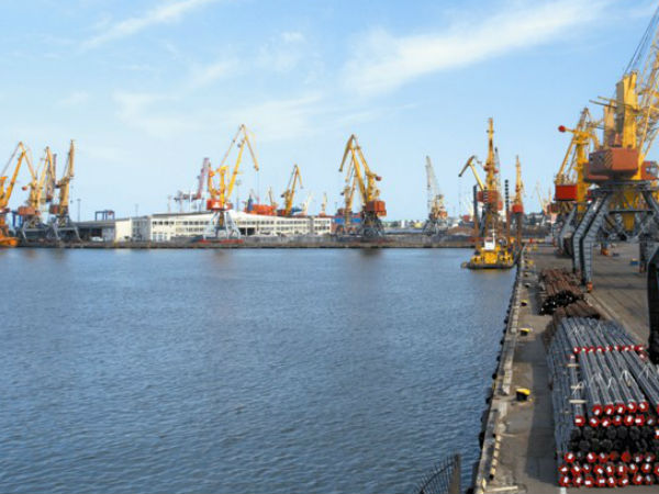 முதலில் ஆயுதம் இல்லை என தகவல்