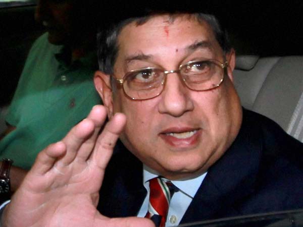 பரவாயில்லை விடுங்க என்றார்...