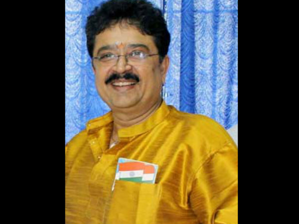 சொறிநாய் படத்தில் பன்னி காது...