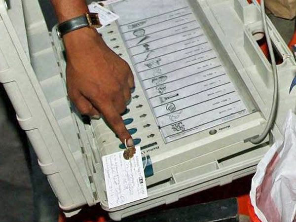 மண்ணைக் கவ்விய இடதுசாரிகள்