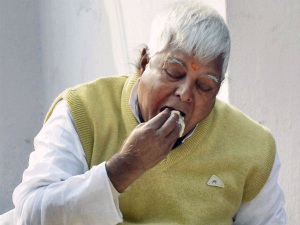 விதிமுறைகளை மீறிய சலுகை.... விதிமுறைகளை மீறிய சலுகை....