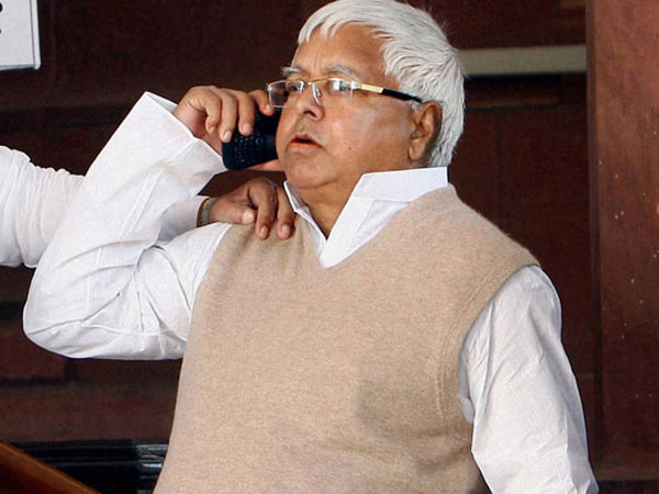 அரசியல் ஆலோசனைகளுக்குத் தடை... அரசியல் ஆலோசனைகளுக்குத் தடை...