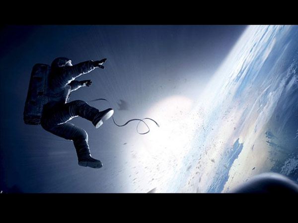 நாமே விண்வெளிக்கு வந்துவிட்டது போன்ற பிரமை: