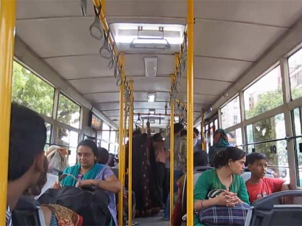 26 ஏசி பஸ்கள்