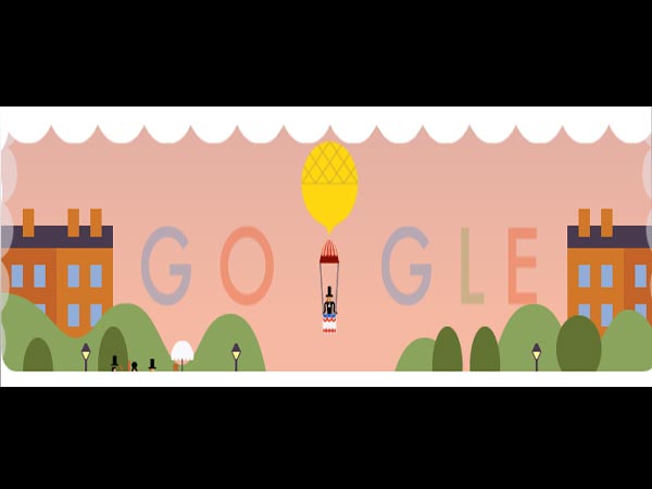 மேலே பறக்கும் பலூன்