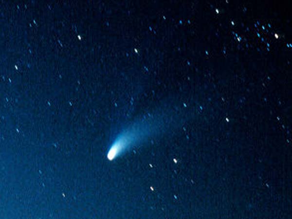 பனியும், தூசும் கலந்தது