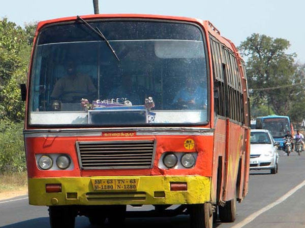 தமிழகம் முழுவதும் 4000 மினி பஸ்கள்