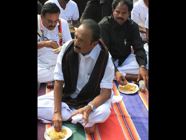 அம்மா சாப்பாடு...