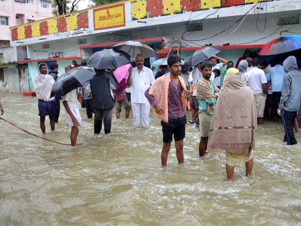 இயல்பு வாழ்க்கை இயல்பு வாழ்க்கை