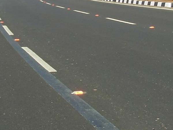 கோடு சரிதான் பாஸ்...