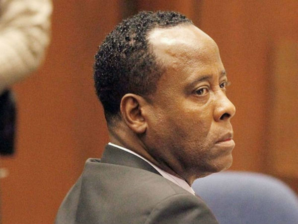 பின்புற வாசல் வழியாக...