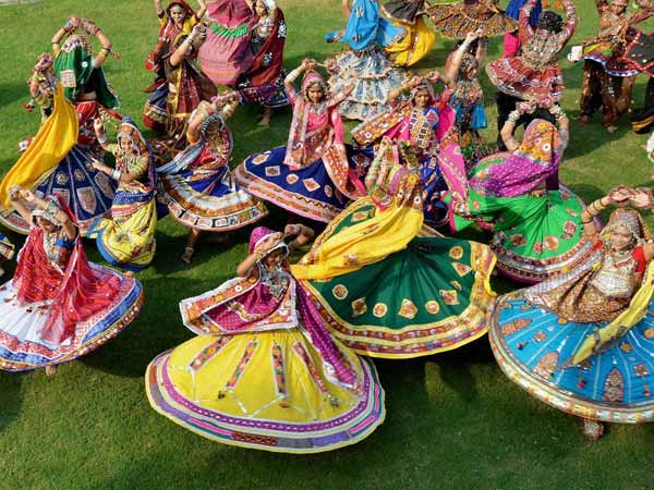 கார்பா நடனம்....