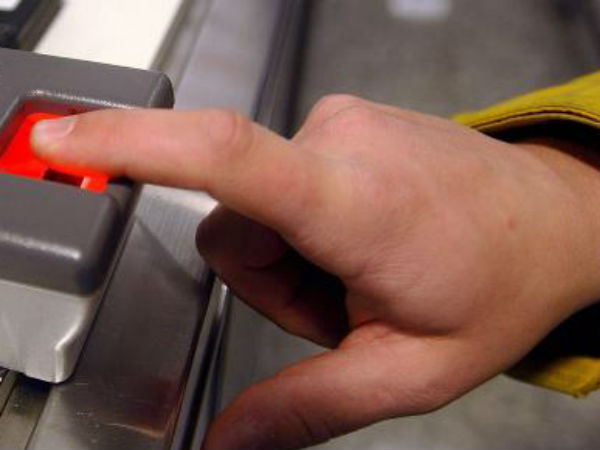 ரேகைப் பதிவு பாதுகாக்கப்படும்