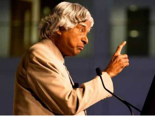 Abdul Kalam attends Sharjah International book fair 