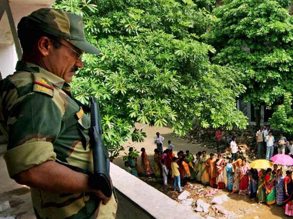 சிஆர்பிஎப் வீரர் பலி