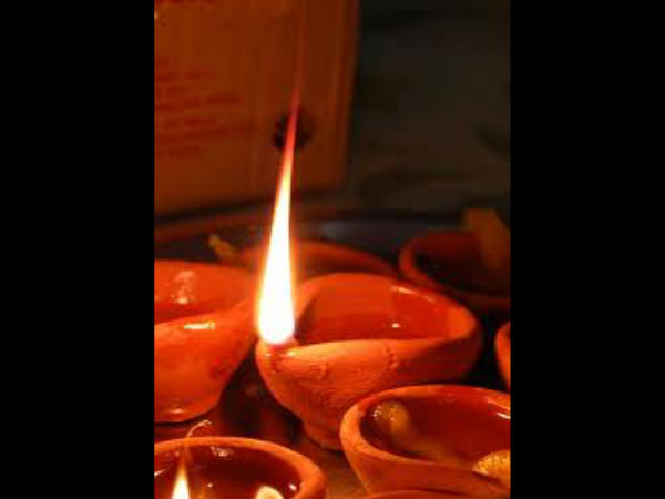 அகல்விளக்குகள்