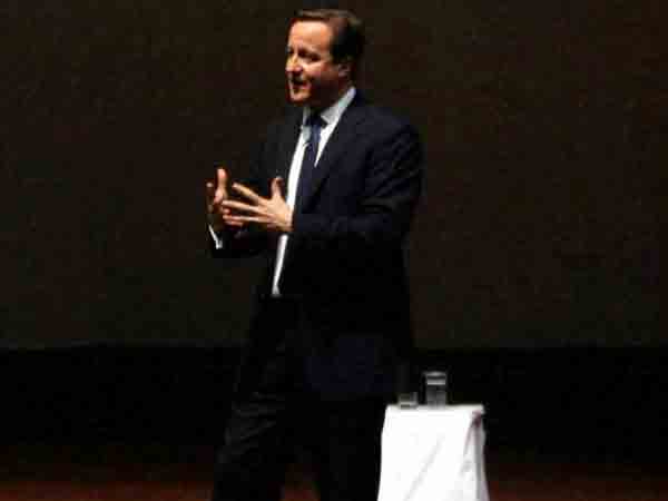 மாநாடு தொடங்கியதும் யாழ் பயணம்