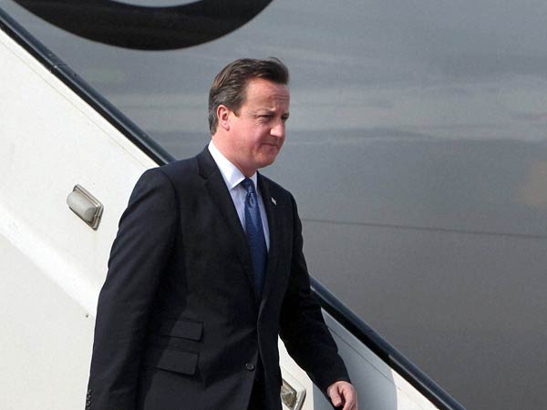 பிற்பகலில் பலாலி விமான தளத்தில்