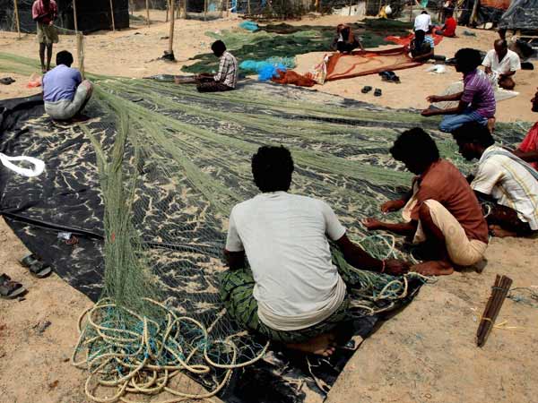 மீனவர்களுக்கு எச்சரிக்கை