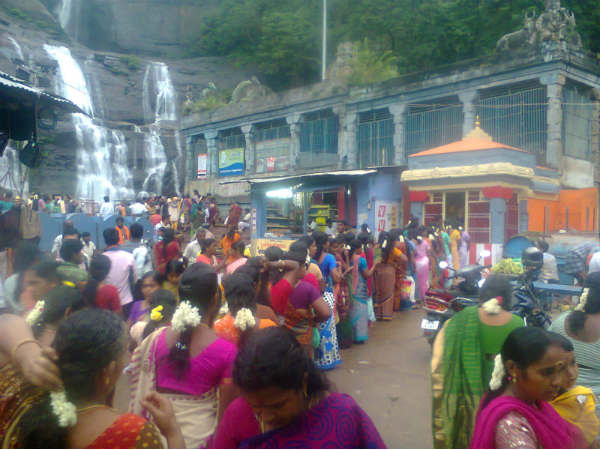 ஒவ்வொரு மாதமும் விசேஷமே