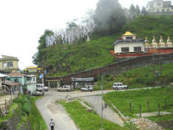 25 ஆயிரம் கூர்க்காக்கள்