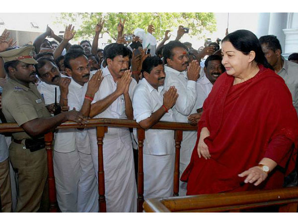 அடிக்கடி அமைச்சர் மாற்றம் அடிக்கடி அமைச்சர் மாற்றம்