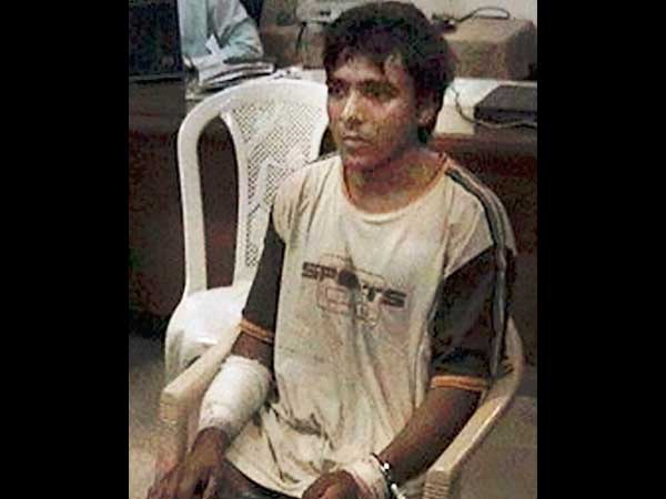 கசாப் மட்டும் சிக்கினான்