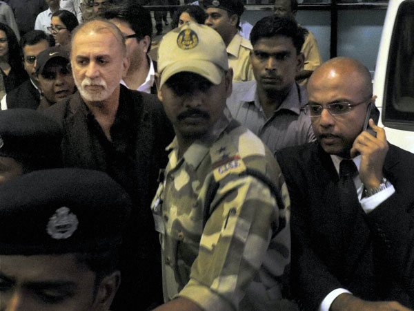 Tehelka case: Tarun Tejpal grilled by Goa Crime Branch Tehelka case: Tarun Tejpal grilled by Goa Crime Branch