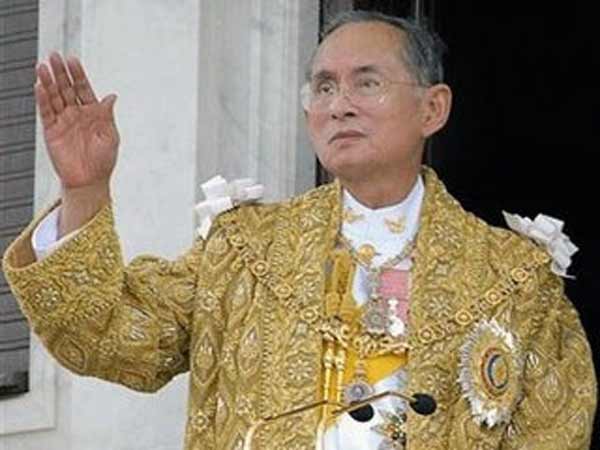 தாய்லாந்து மன்னருக்கு 2வது இடம் தாய்லாந்து மன்னருக்கு 2வது இடம்