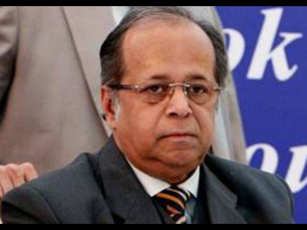 லாபி வரை வந்து மன்னிப்பு கேட்டார்