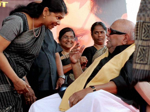 கனிமொழியைப் பார்க்கிற போது...