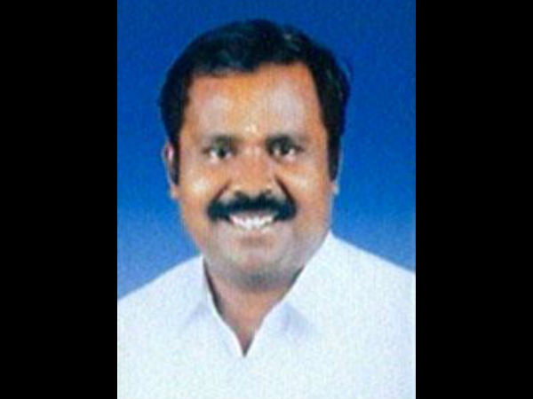 மீண்டும் பதவி