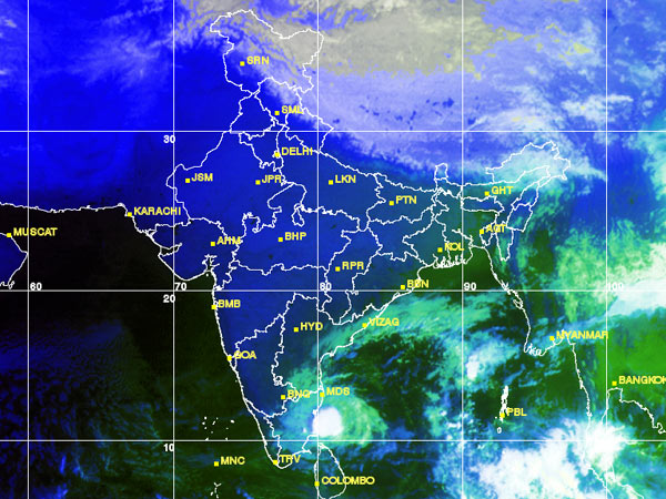 Cyclone Madi loses intensity Cyclone Madi loses intensity