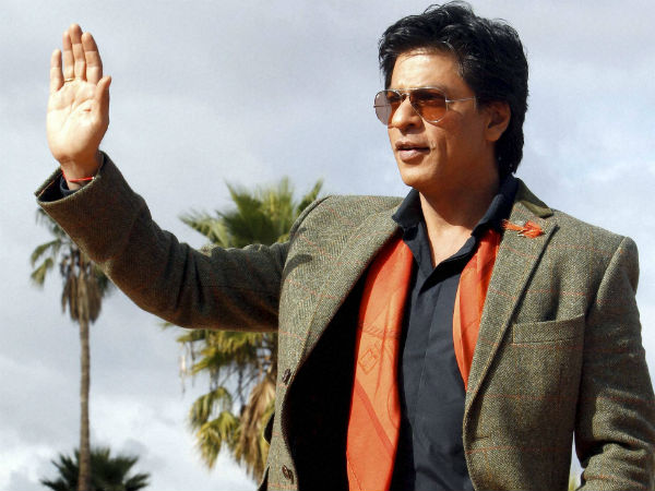 ஷாரூக்கான் முதலிடம் ஷாரூக்கான் முதலிடம்