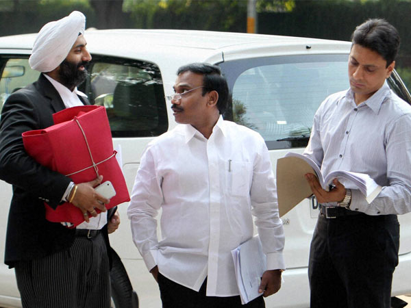 வேட்டு வைத்தது ஸ்பெக்ட்ரம்?