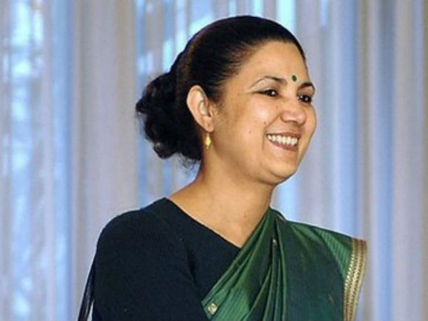 மீரா சங்கர்