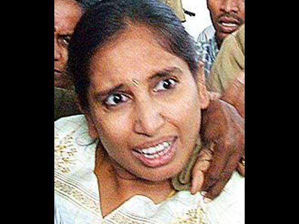 நிர்வாணமாக்கப்படுவாய்..