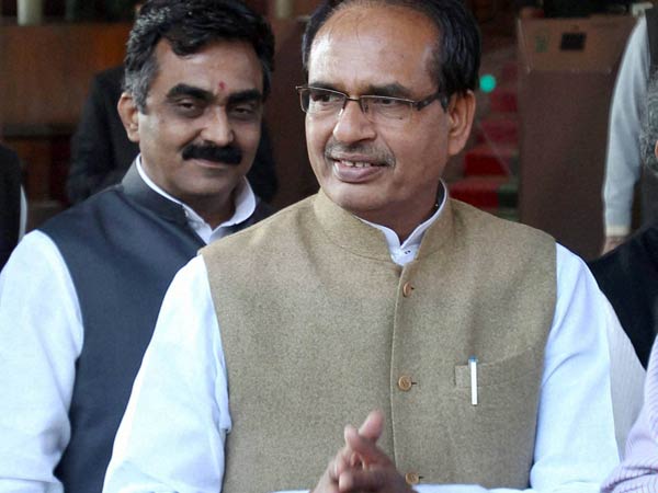 சொந்த செல்வாக்கும்