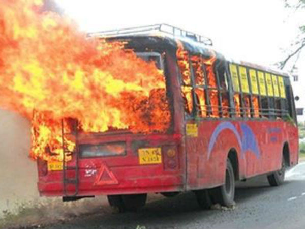 மரக்காணத்தில் ஜாதி மோதல்...